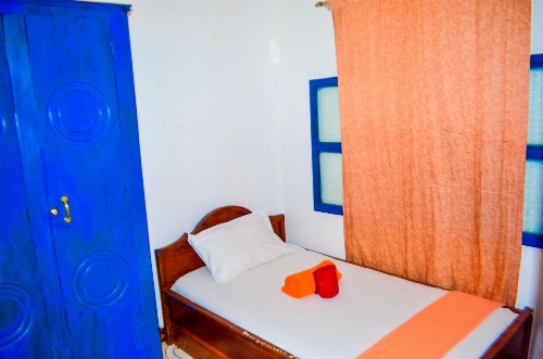 double room in Busara apartment image 1