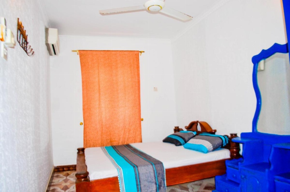 double room in Busara apartment Image 7