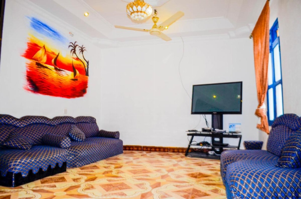 double room in Busara apartment Image 8